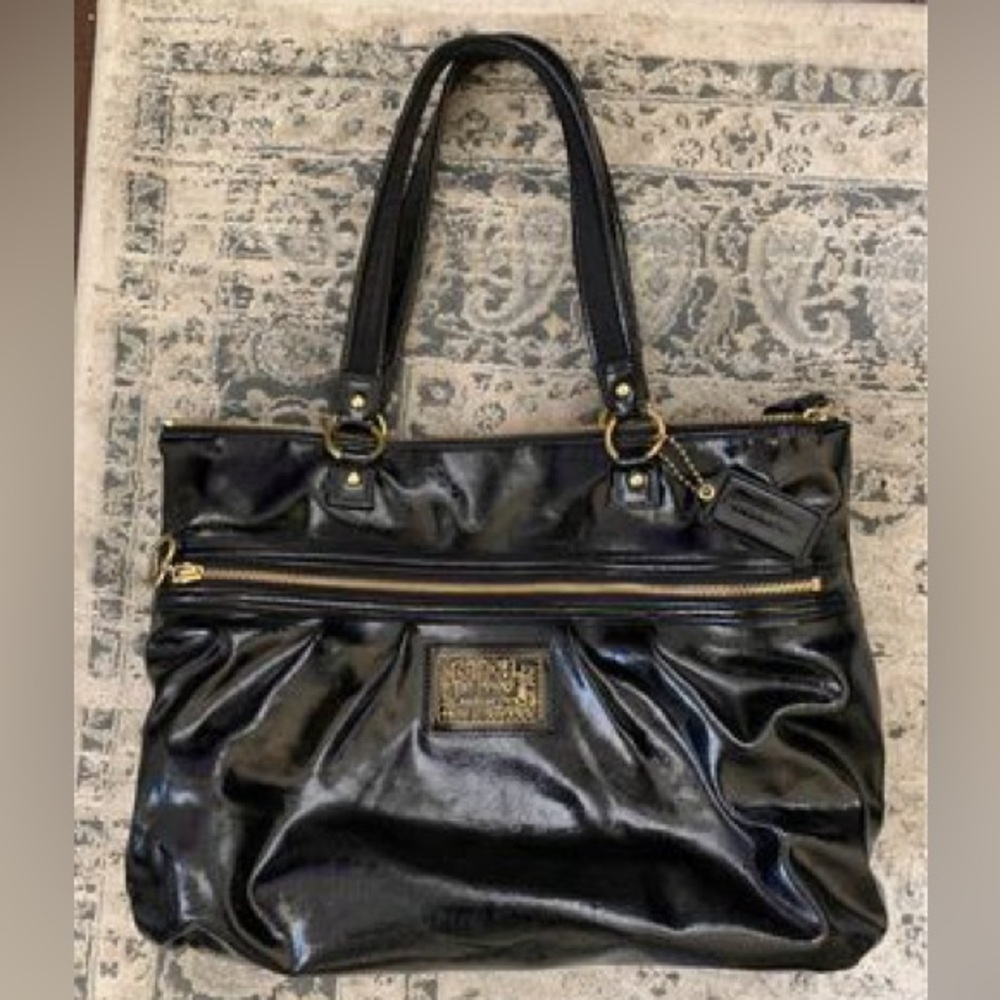 Authentic COACH F20004 Black Poppy Gloss Patent Leather Shoulder Bag Tote ~
